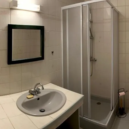 Des Halles : 4-6 Pers. Maison De Bourg.