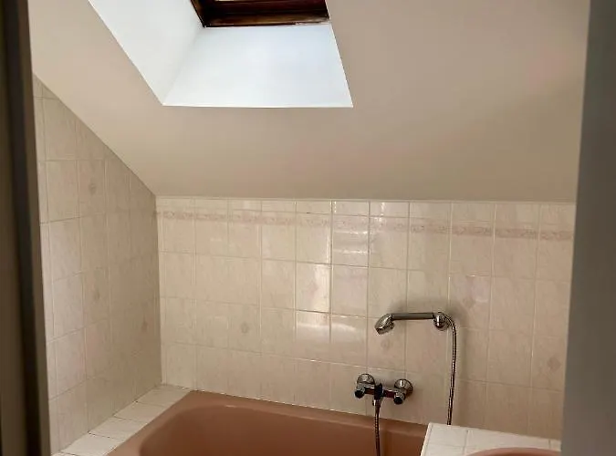 Des Halles : 4-6 Pers. Maison De Bourg. Tatil Evi *